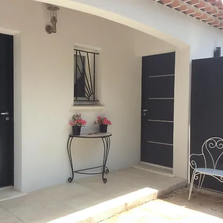 T2 Aile De Villa Et Spa-Jacuzzi Prive Et Illimite Et Plateau D'Acceuil Offert! Camps-la-Source Exterior photo