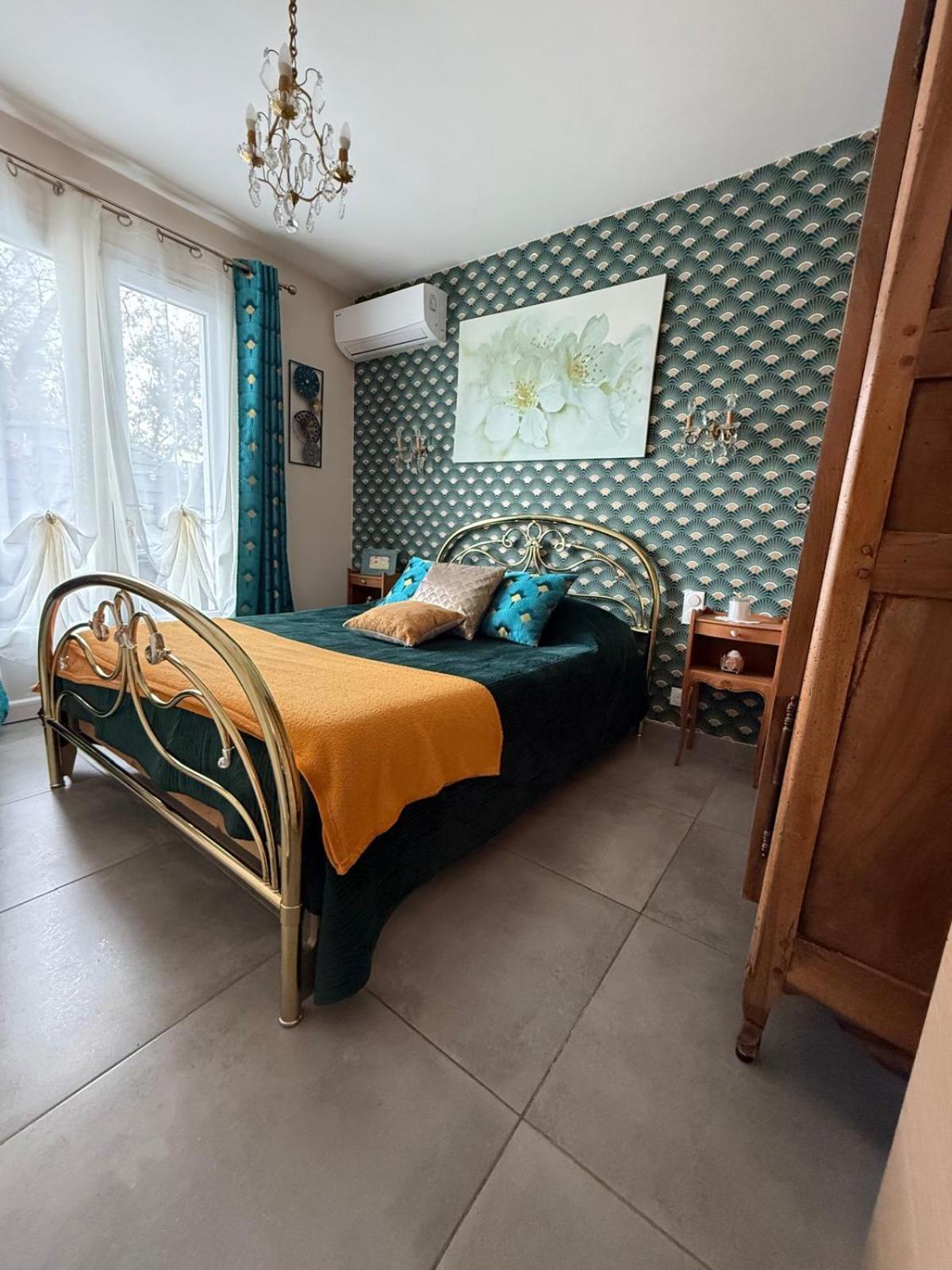 T2 Aile De Et Spa-jacuzzi Prive Et Illimite Et Plateau D'acceuil Offert! * Camps-la-Source